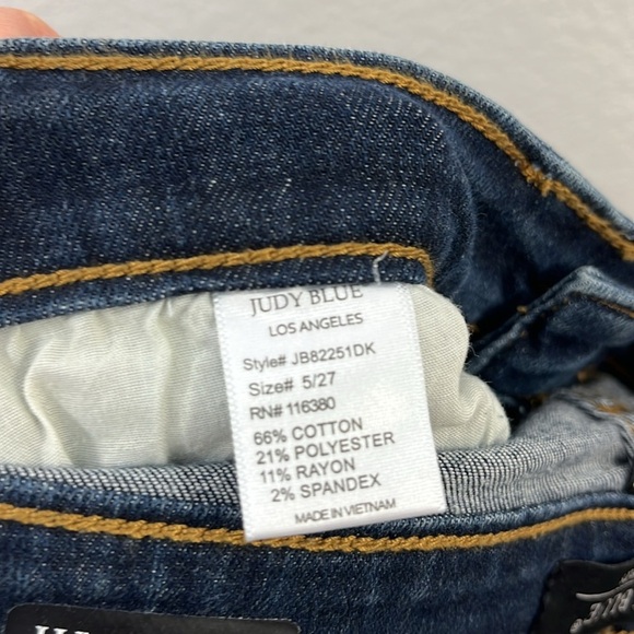 Judy Blue Mid Rise Relaxed fit size size 5/27 Women’s Denim‎ - Picture 5 of 10